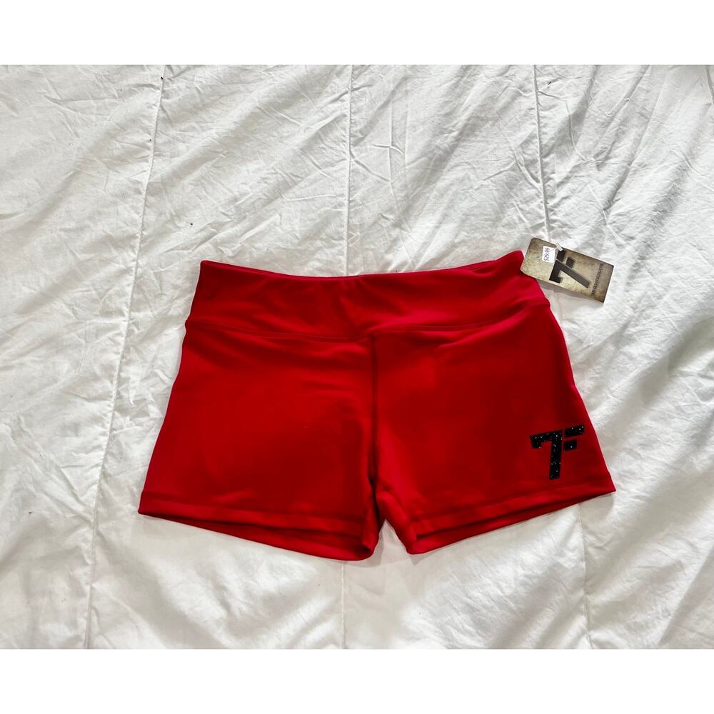 7 five red shorts